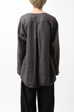 画像をギャラリービューアに読み込む, YUTA MATSUOKA exclusive round neck shirt / brushed linen canvas (brown)
