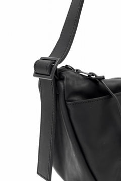 画像をギャラリービューアに読み込む, ISAMU KATAYAMA BACKLASH exclusive UTILITY BAG / GUIDI OILED CALF (BLACK)