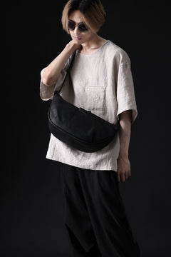 Load image into Gallery viewer, ISAMU KATAYAMA BACKLASH NEW "BANANA" SHOULDER BAG / GUIDI CALF
