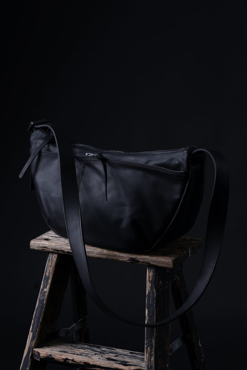 画像をギャラリービューアに読み込む, ISAMU KATAYAMA BACKLASH exclusive UTILITY BAG / GUIDI OILED CALF (BLACK)