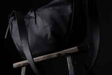 画像をギャラリービューアに読み込む, ISAMU KATAYAMA BACKLASH exclusive UTILITY BAG / GUIDI OILED CALF (BLACK)