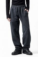 画像をギャラリービューアに読み込む, DEFORMATER.® THREE PROCESSING SWEAT REGULAR PANT - DYED/BIO/FROST EFFECT (VINTAGE BLACK)
