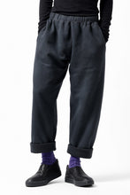 画像をギャラリービューアに読み込む, DEFORMATER.® THREE PROCESSING SWEAT REGULAR PANT - DYED/BIO/FROST EFFECT (VINTAGE BLACK)