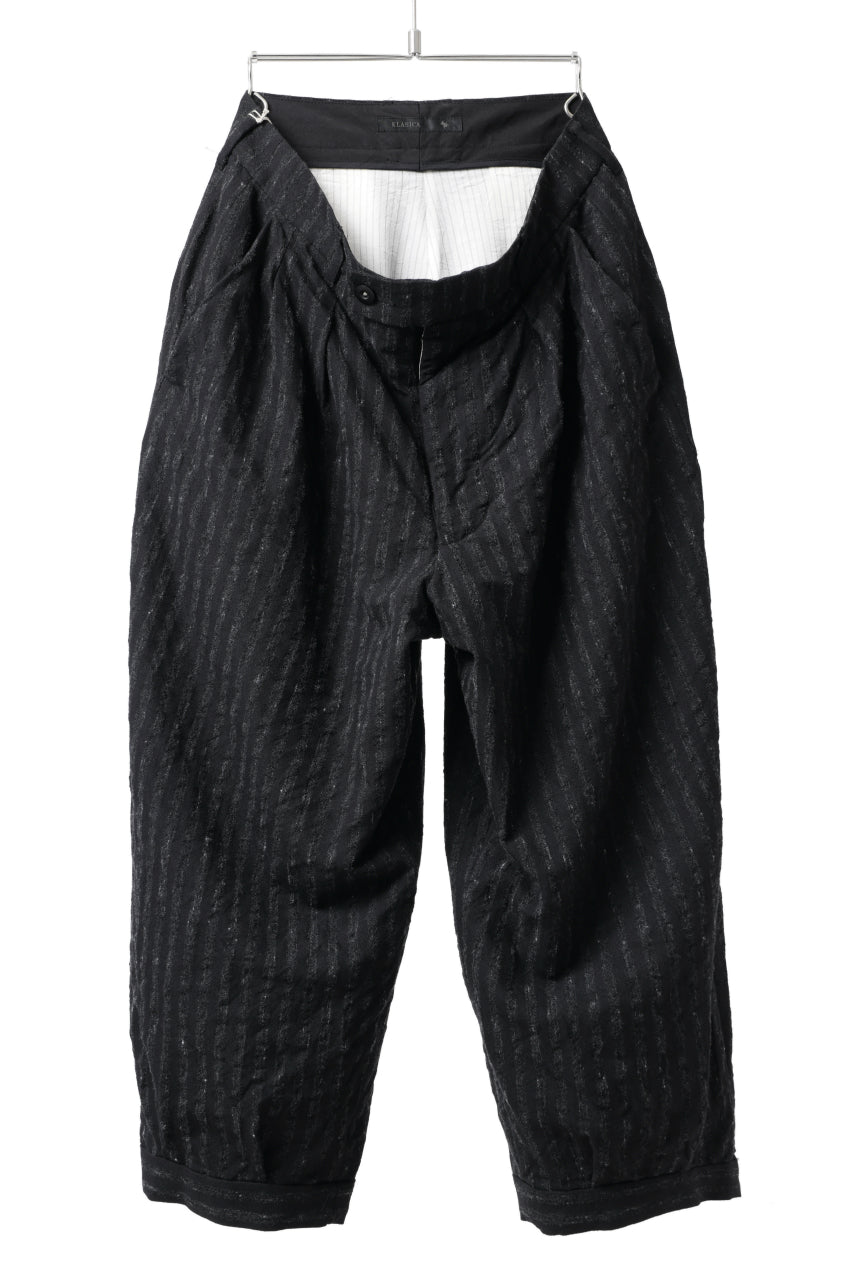 画像をギャラリービューアに読み込む, KLASICA GOSSE TWO TUCKED TROUSERS / LIGHT WEIGHT BLUR STRIPES (INK BLACK)