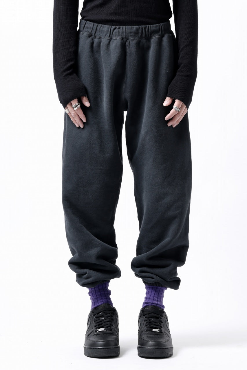 画像をギャラリービューアに読み込む, DEFORMATER.® THREE PROCESSING SWEAT JOGGER PANT - DYED/BIO/FROST EFFECT (VINTAGE BLACK)