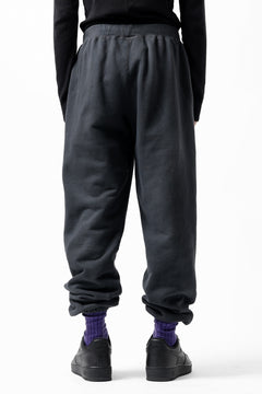 画像をギャラリービューアに読み込む, DEFORMATER.® THREE PROCESSING SWEAT JOGGER PANT - DYED/BIO/FROST EFFECT (VINTAGE BLACK)