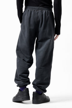 画像をギャラリービューアに読み込む, DEFORMATER.® THREE PROCESSING SWEAT JOGGER PANT - DYED/BIO/FROST EFFECT (VINTAGE BLACK)
