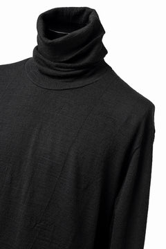 画像をギャラリービューアに読み込む, KLASICA SMOKE SMOOTH TURTLE NECK PULL / JACQUARD KNIT JERSEY (BLACK)