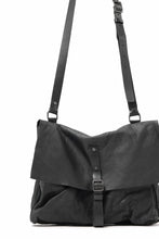 画像をギャラリービューアに読み込む, PAL OFFNER CROSS BODY BAG / CALF LEATHER (BLACK)