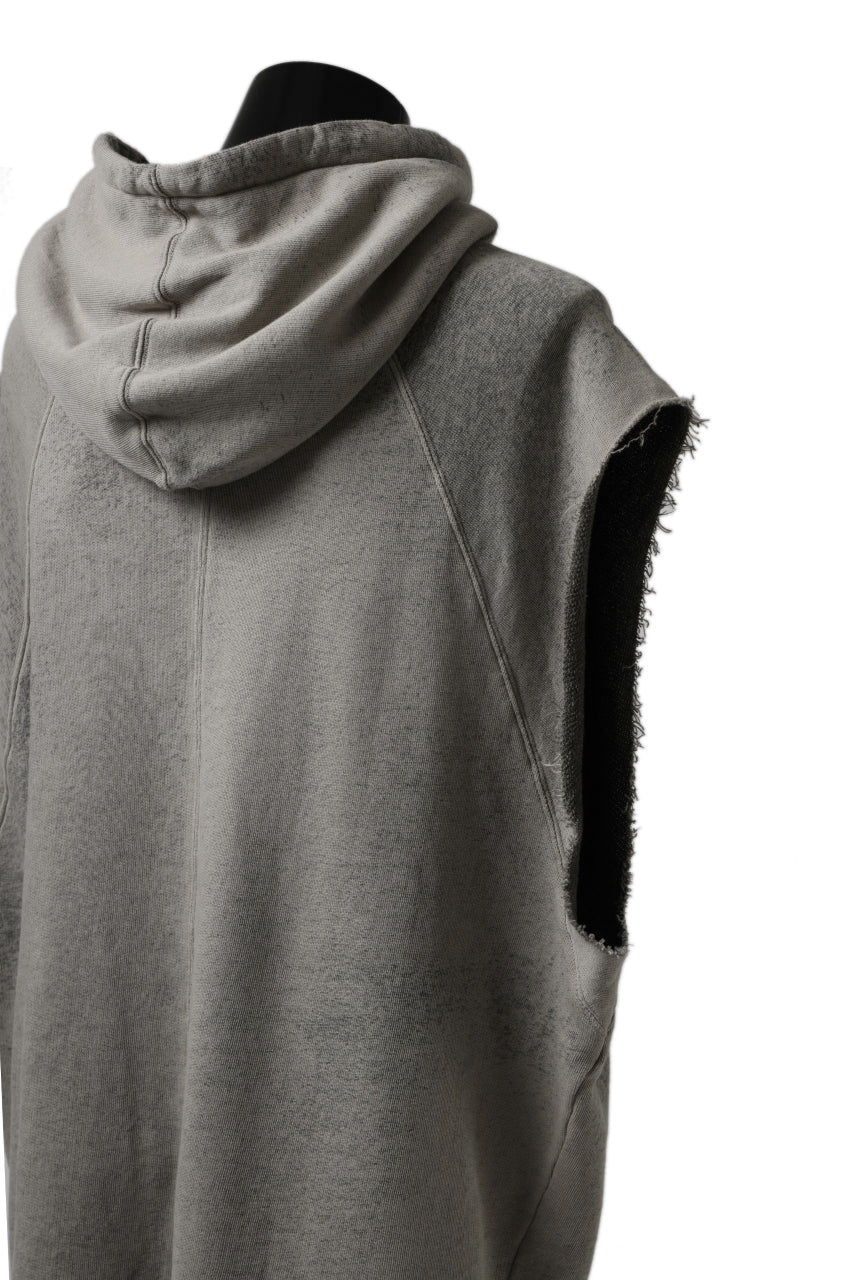 画像をギャラリービューアに読み込む, thomkrom SPLAY DYED SLEEVELESS HOODIE TOPS  / FRENCH TERRY ORGANIC (SAND)