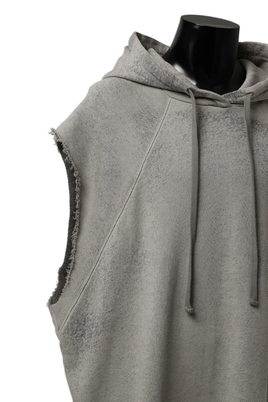 画像をギャラリービューアに読み込む, thomkrom SPLAY DYED SLEEVELESS HOODIE TOPS  / FRENCH TERRY ORGANIC (SAND)