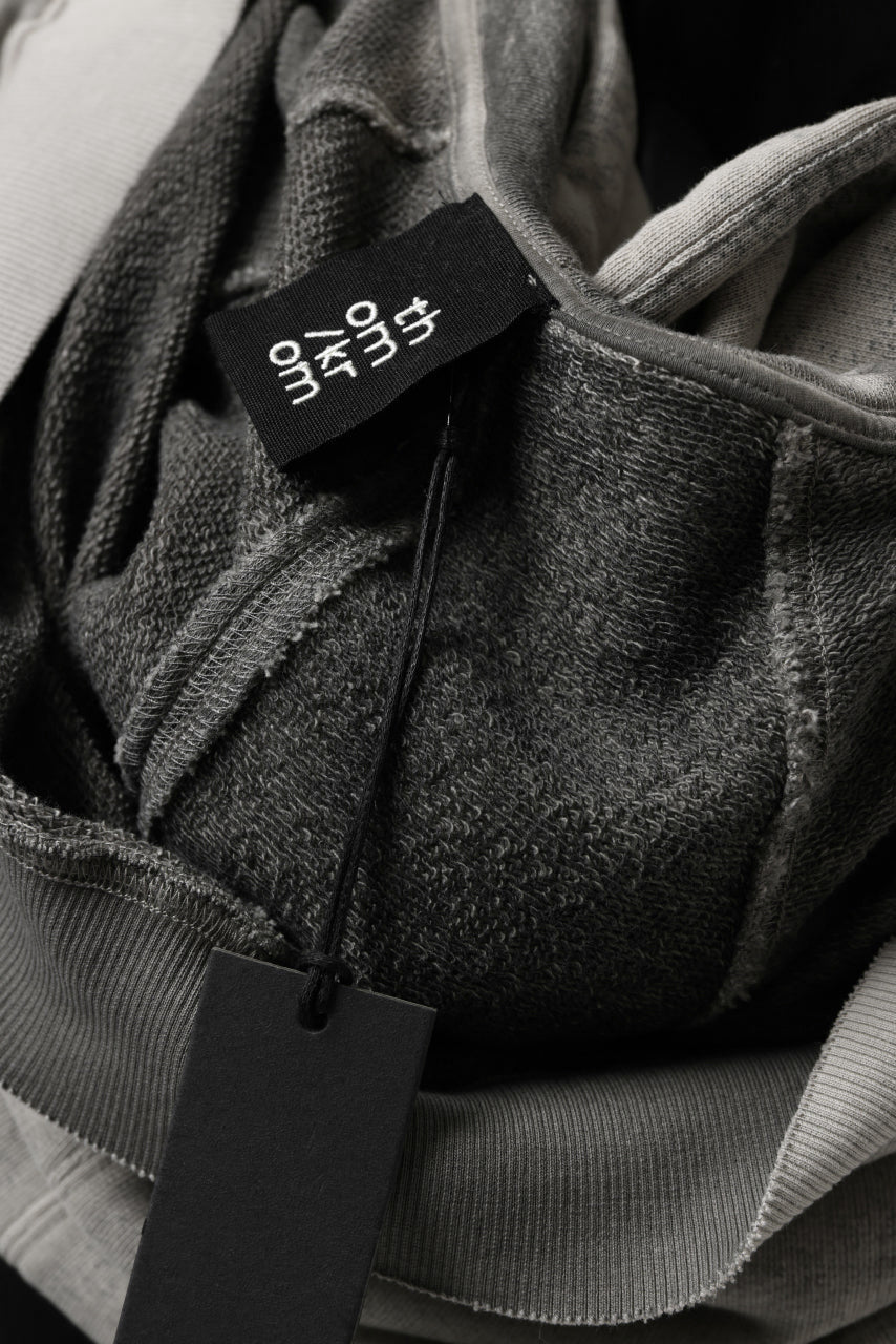 画像をギャラリービューアに読み込む, thomkrom SPLAY DYED SLEEVELESS HOODIE TOPS  / FRENCH TERRY ORGANIC (SAND)