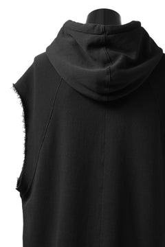 画像をギャラリービューアに読み込む, thomkrom SLEEVELESS HOODIE TOPS  / FRENCH TERRY ORGANIC (BLACK)