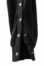 画像をギャラリービューアに読み込む, thomkrom SNAP BUTTON SLITS JOGGER PANTS / COMBI ELASTIC (BLACK)