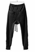 画像をギャラリービューアに読み込む, thomkrom SNAP BUTTON SLITS JOGGER PANTS / COMBI ELASTIC (BLACK)