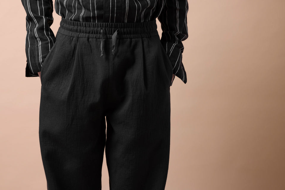 画像をギャラリービューアに読み込む, Hannibal. 7/8 Trousers / wali 216. (VINTAGE BLACK)