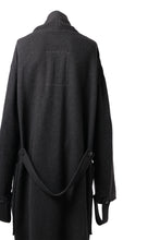 画像をギャラリービューアに読み込む, SOSNOVSKA FALLEN SLEEVES COAT (BLACK)