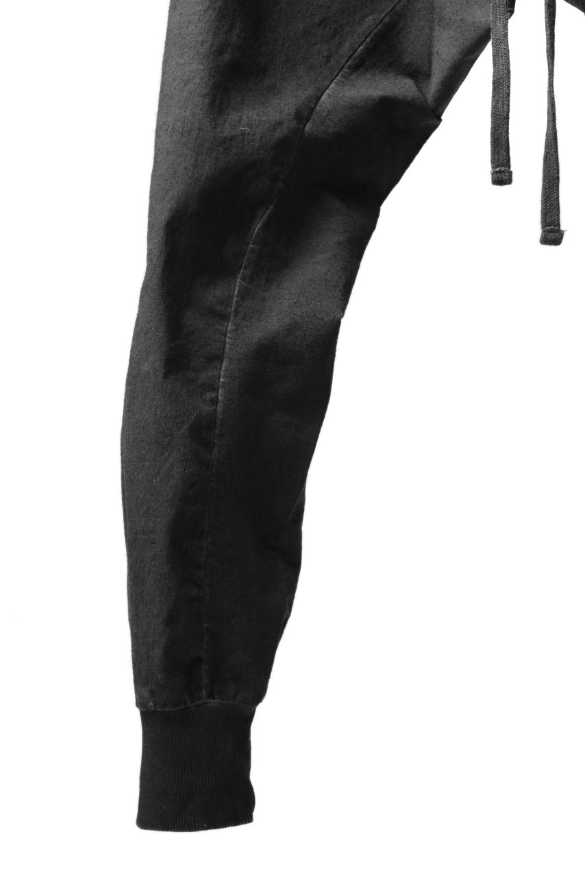 Load image into Gallery viewer, thomkrom DROP CROTCH JOGGER PANTS / DYEING ELASTIC WOVEN (BLACK OIL)