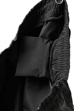 画像をギャラリービューアに読み込む, thomkrom DROP CROTCH SHORTS / DYEING ELASTIC NYLON (BLACK OIL)