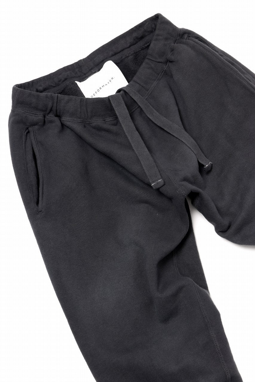 画像をギャラリービューアに読み込む, DEFORMATER.® THREE PROCESSING SWEAT REGULAR PANT - DYED/BIO/FROST EFFECT (VINTAGE BLACK)