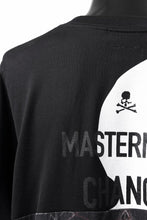 画像をギャラリービューアに読み込む, mastermind JAPAN x CHANGES exclusive ReBUILD T-SHIRT / OVERFIT (BLACK #A)
