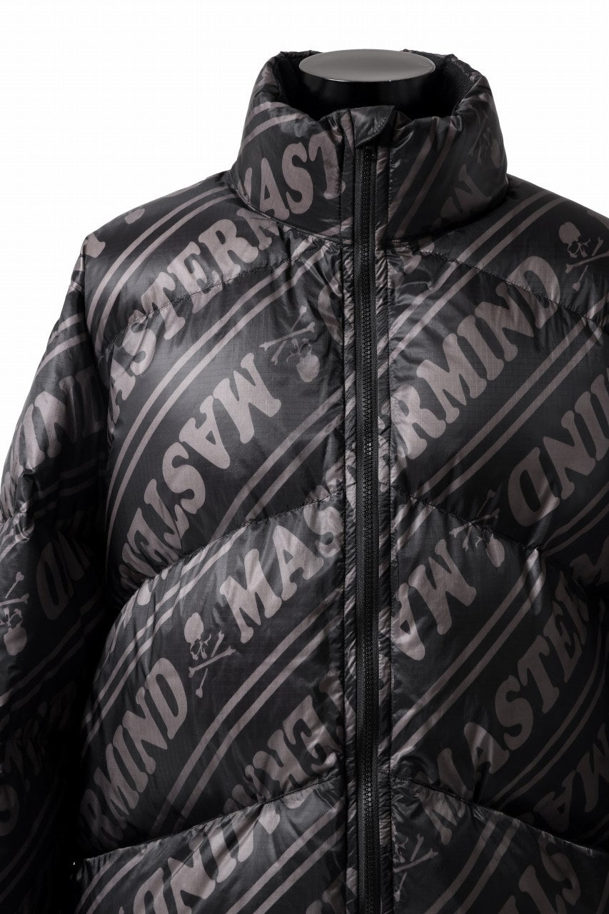 画像をギャラリービューアに読み込む, mastermind WORLD x Rocky Mountain Featherbed STAND DOWN JACKET (BLACK)