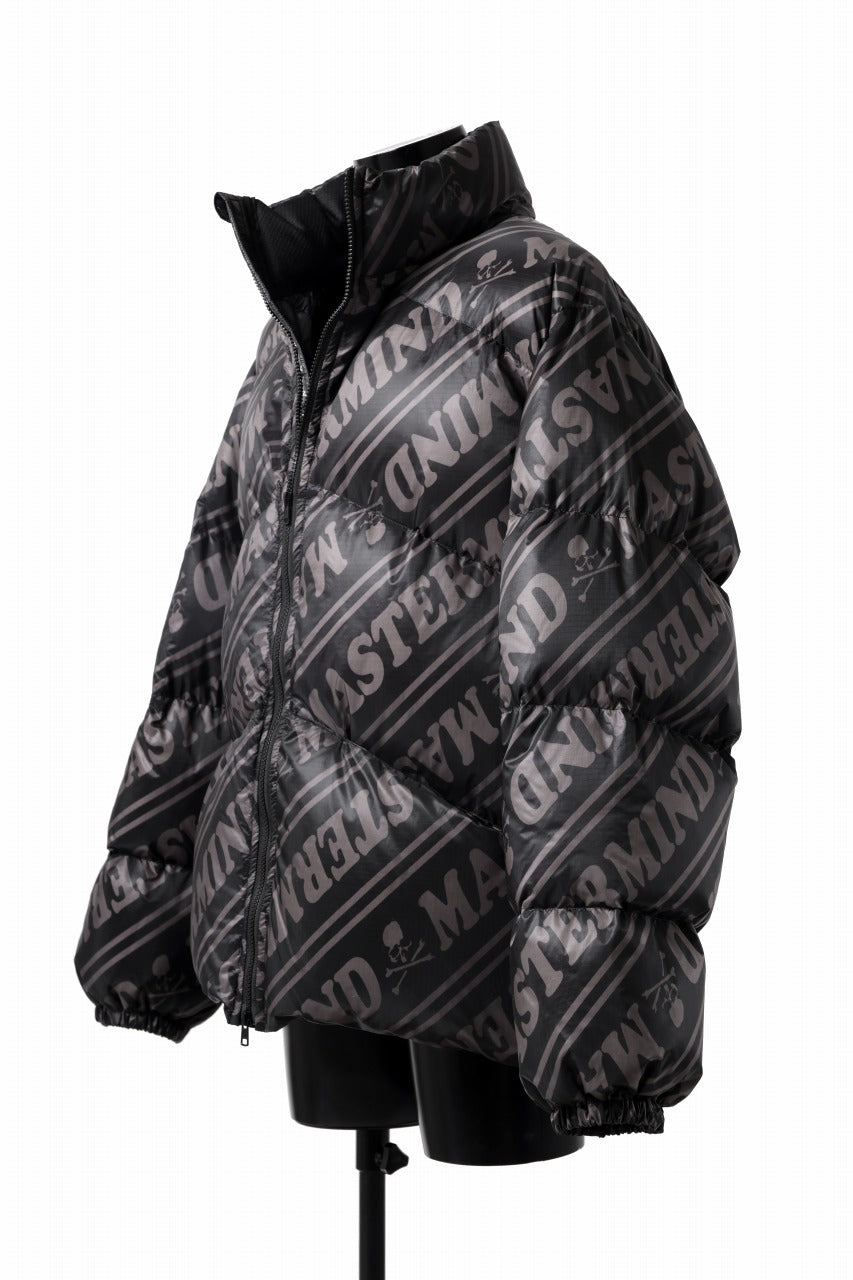 画像をギャラリービューアに読み込む, mastermind WORLD x Rocky Mountain Featherbed STAND DOWN JACKET (BLACK)