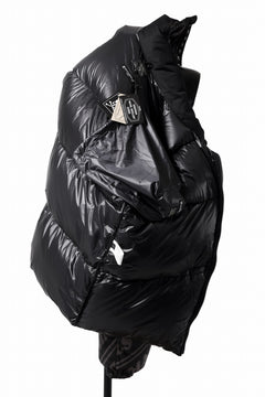 画像をギャラリービューアに読み込む, mastermind WORLD x Rocky Mountain Featherbed STAND DOWN JACKET (BLACK)