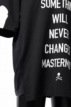 Load image into Gallery viewer, mastermind JAPAN x CHANGES exclusive SHORT SLEEVE TEE / REGULAR FIT (BLACK #NIRVANA-RED)