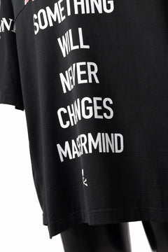 Load image into Gallery viewer, mastermind JAPAN x CHANGES exclusive SHORT SLEEVE TEE / REGULAR FIT (BLACK #NIRVANA-RED)