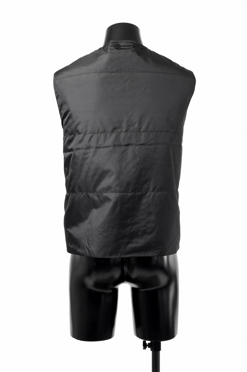 Load image into Gallery viewer, ISAMU KATAYAMA BACKLASH OVER COAT / GARMENT NATURAL DYED WOVEN + ELECTRIC HEATING LINER (SUMI)
