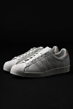 画像をギャラリービューアに読み込む, Y-3 Yohji Yamamoto SUPER STAR LOW SNEAKERS (OFF WHITE)