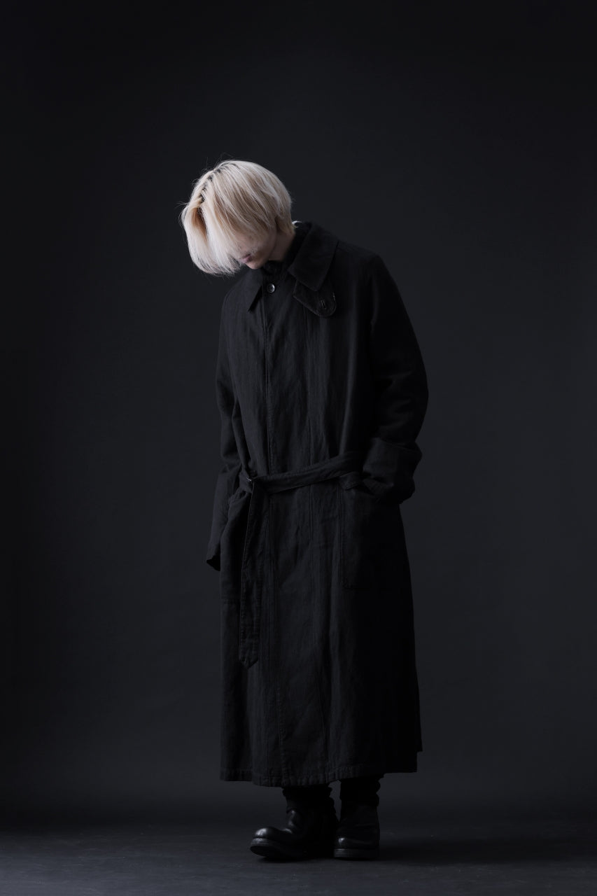 Load image into Gallery viewer, ISAMU KATAYAMA BACKLASH OVER COAT / GARMENT NATURAL DYED WOVEN + ELECTRIC HEATING LINER (SUMI)