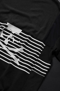 Load image into Gallery viewer, mastermind JAPAN x CHANGES exclusive SHORT SLEEVE TEE / REGULAR FIT (BLACK #GUNS 'N' ROSES)