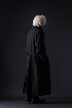 Load image into Gallery viewer, ISAMU KATAYAMA BACKLASH OVER COAT / GARMENT NATURAL DYED WOVEN + ELECTRIC HEATING LINER (SUMI)