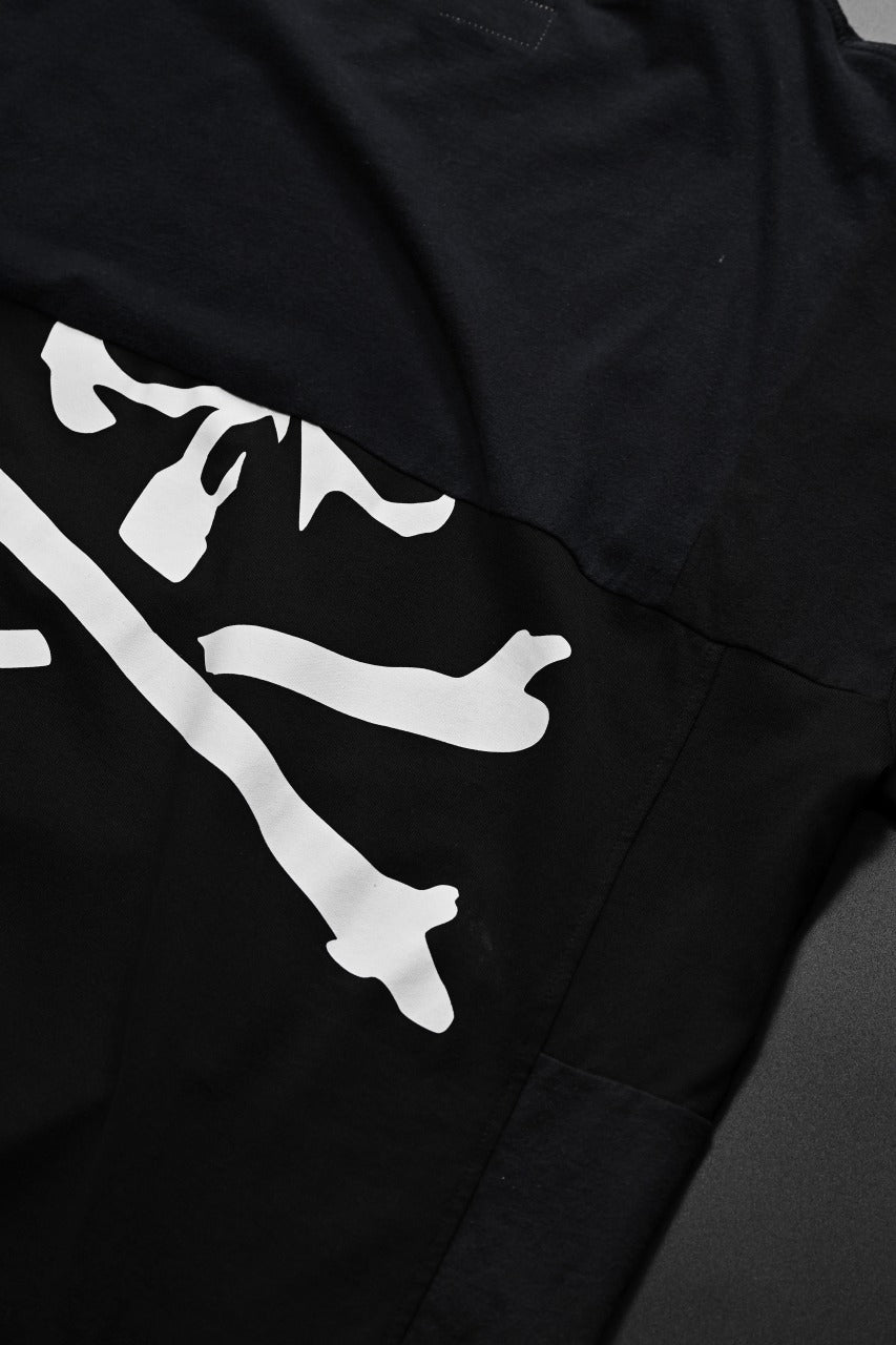 Load image into Gallery viewer, mastermind JAPAN x CHANGES exclusive SHORT SLEEVE TEE / REGULAR FIT (BLACK #NIRVANA-YELLOW)