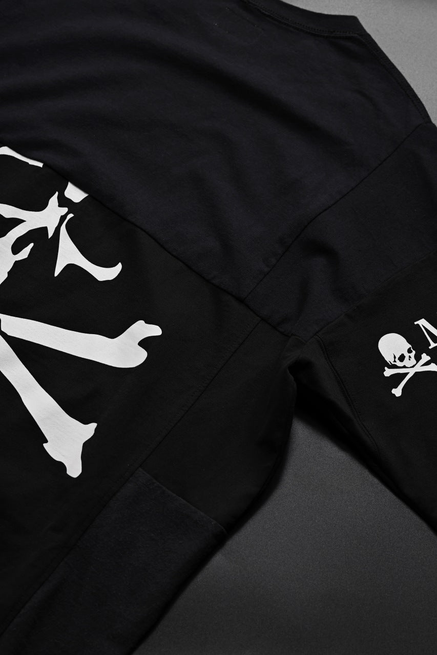 Load image into Gallery viewer, mastermind JAPAN x CHANGES exclusive SHORT SLEEVE TEE / REGULAR FIT (BLACK #NIRVANA-RED)