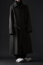 Load image into Gallery viewer, ISAMU KATAYAMA BACKLASH OVER COAT / GARMENT NATURAL DYED WOVEN + ELECTRIC HEATING LINER (LEAF)