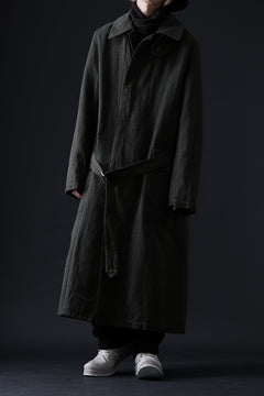 Load image into Gallery viewer, ISAMU KATAYAMA BACKLASH OVER COAT / GARMENT NATURAL DYED WOVEN + ELECTRIC HEATING LINER (LEAF)