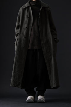 Load image into Gallery viewer, ISAMU KATAYAMA BACKLASH OVER COAT / GARMENT NATURAL DYED WOVEN + ELECTRIC HEATING LINER (LEAF)