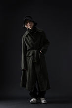 Load image into Gallery viewer, ISAMU KATAYAMA BACKLASH OVER COAT / GARMENT NATURAL DYED WOVEN + ELECTRIC HEATING LINER (LEAF)