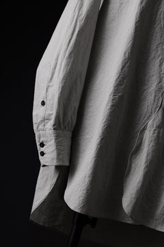 Load image into Gallery viewer, KLASICA BAND COLLAR FINE STITCHED SHIRT / HAND DYED TWCOLI (CONCRETE)