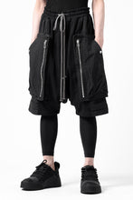 画像をギャラリービューアに読み込む, A.F ARTEFACT RECTANGLE BOX SARROUEL CARGO SHORTS (BLACK)
