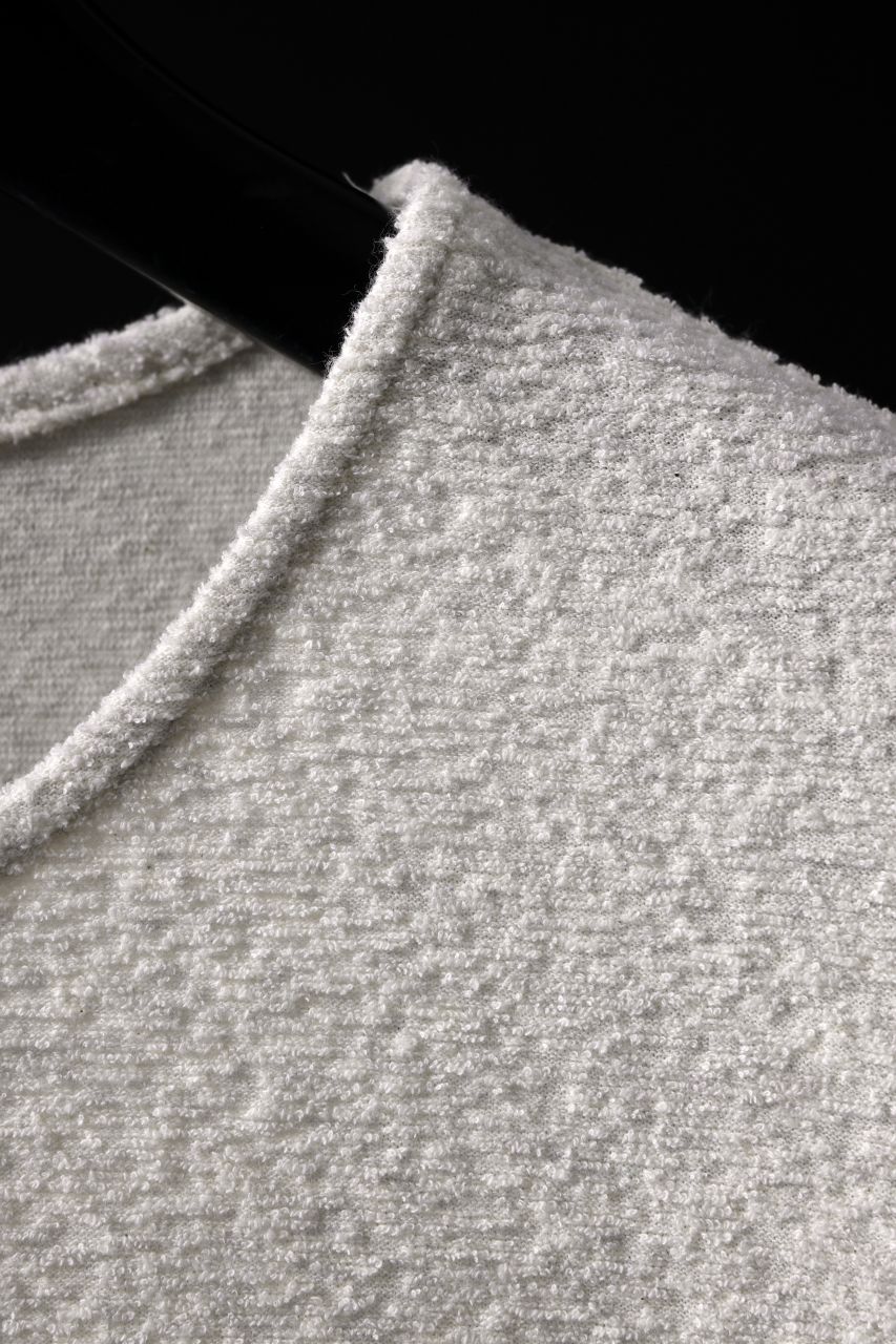 Load image into Gallery viewer, ISAMU KATAYAMA BACKLASH RANDOM PILE FABRIC SHORT SLEEVE CUT & SEWN (BEIGE)