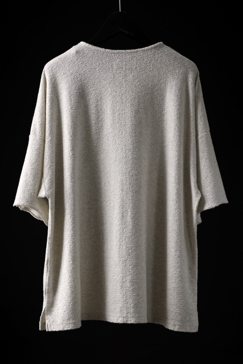 Load image into Gallery viewer, ISAMU KATAYAMA BACKLASH RANDOM PILE FABRIC SHORT SLEEVE CUT & SEWN (BEIGE)