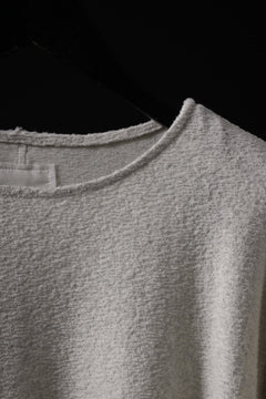 Load image into Gallery viewer, ISAMU KATAYAMA BACKLASH RANDOM PILE FABRIC LONG SLEEVE CUT & SEWN (BEIGE)