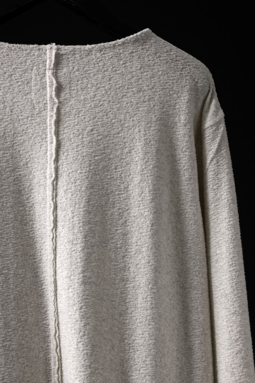 Load image into Gallery viewer, ISAMU KATAYAMA BACKLASH RANDOM PILE FABRIC LONG SLEEVE CUT & SEWN (BEIGE)