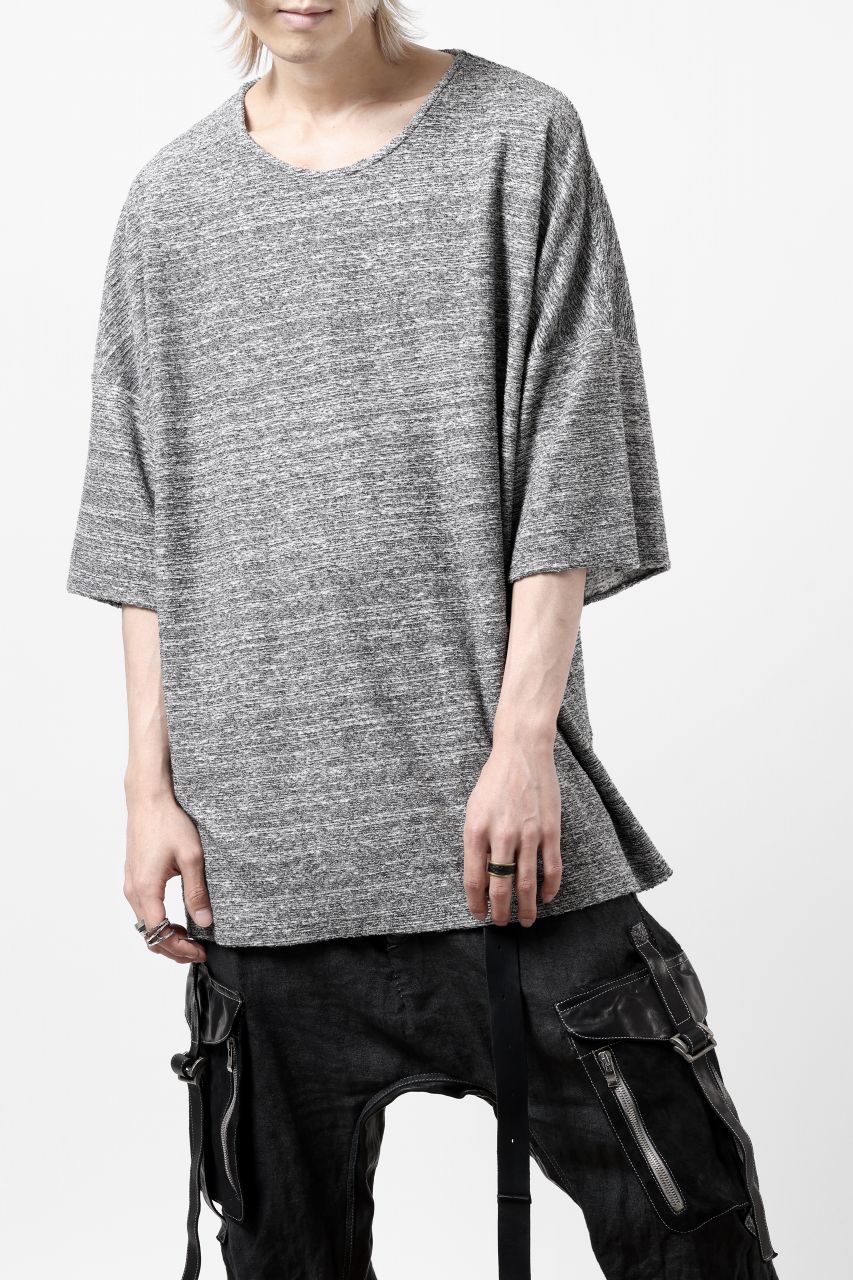 Load image into Gallery viewer, ISAMU KATAYAMA BACKLASH RANDOM PILE FABRIC SHORT SLEEVE CUT & SEWN (GREY)