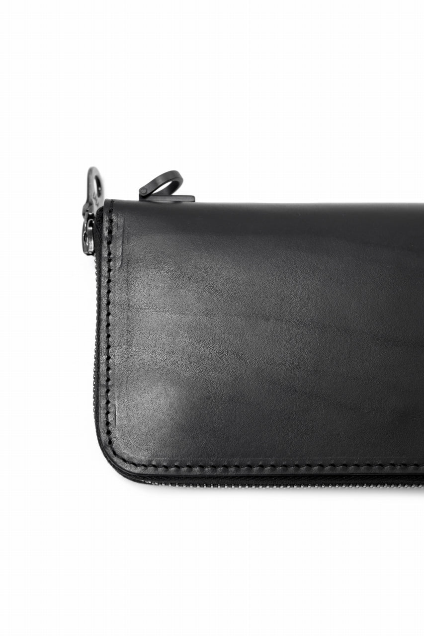 Load image into Gallery viewer, ISAMU KATAYAMA BACKLASH ROUND FASTNER WALLET / GUIDI OILED-CALF (BLACK)