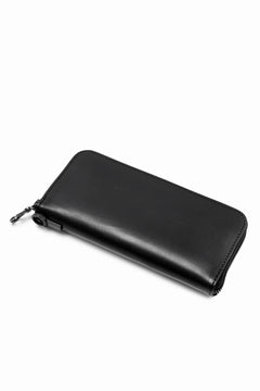 Load image into Gallery viewer, ISAMU KATAYAMA BACKLASH ROUND FASTNER WALLET / GUIDI OILED-CALF (BLACK)
